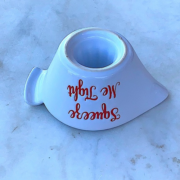 10 STRAWBERRY STREET JUICER SQUEEZE ME TIGHT LEMON LIME WHITE RED - Picture 7 of 8